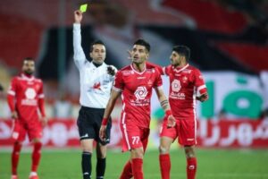 یحیی گل محمدی به بازیکنان پرخاشگر پرسپولیس تذکر جدی داد