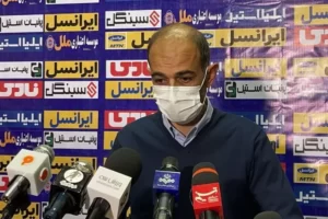 انتقاد تند نویدی کیا : کلاهمان را بگذاریم بالاتر !