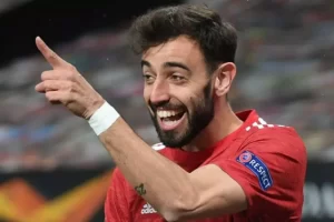 برونو فرناندز امیدوار به کسب موفقیت تن هاگ و ماندن رونالدو